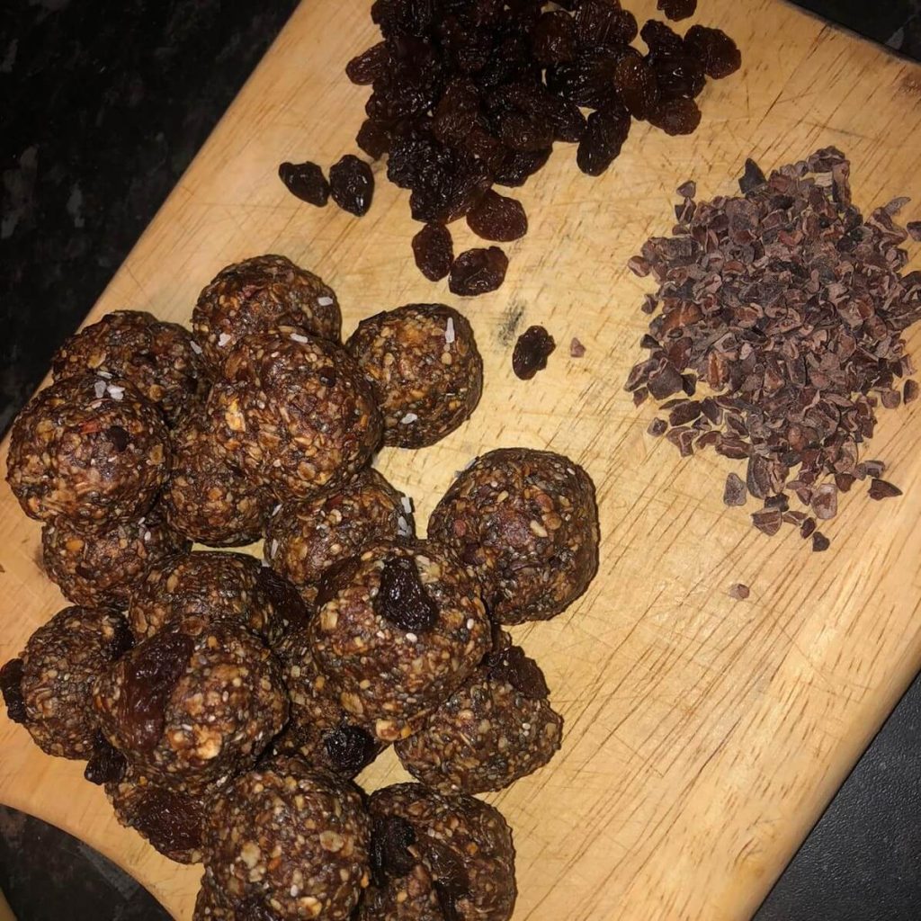 Pack-It-In-Zero-Waste-Living-Cacao-Peanut-Butter-Bliss-Balls